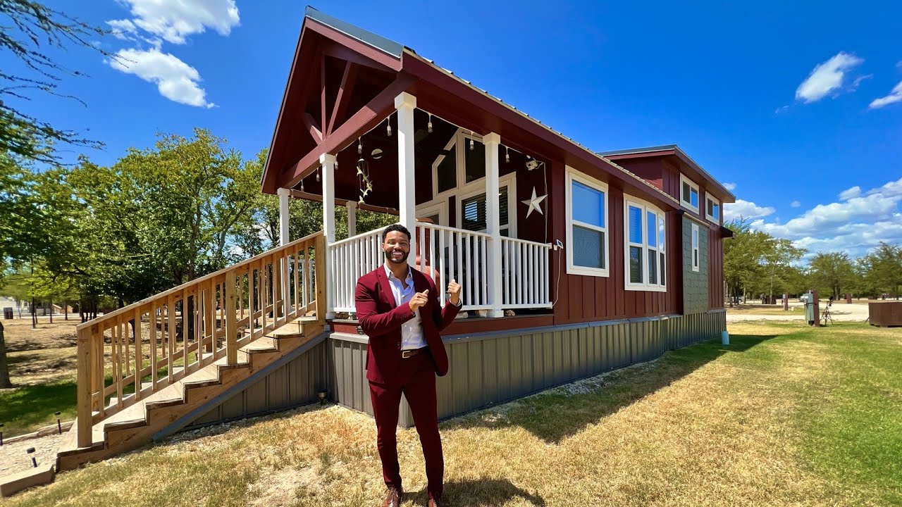 LIVING TINY with MR TINY - Go TINY Live BIG - split loft Lakeview