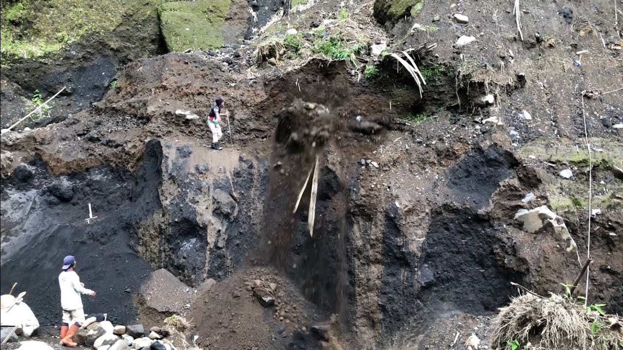 Collapsing the cliff