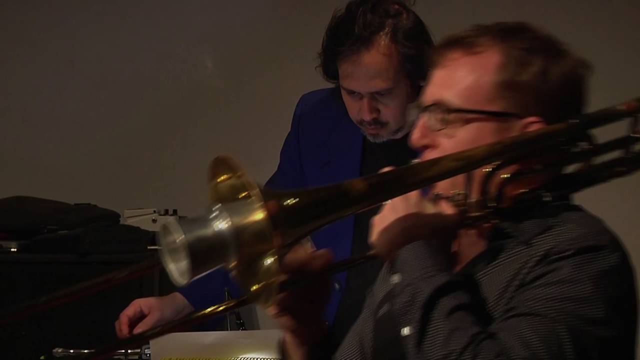 Jorge Sánchez-Chiong & TE -R:   Fierce Blue Icons - Nadar Ensemble