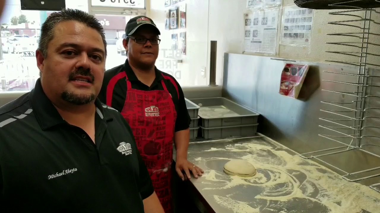 Papa Johns dough slap technique