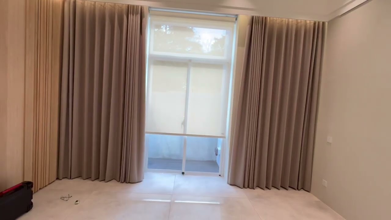 新店華城別墅 挑高電動窗簾 挑高電動捲簾 1