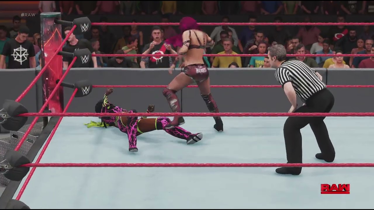 WWE 2K18 RAW Sasha Banks vs. Naomi