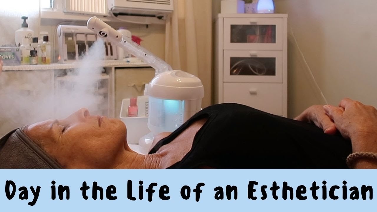 Day in My Life as an ESTHETICIAN and Running My HOME STUDIO | Sophia Kerr