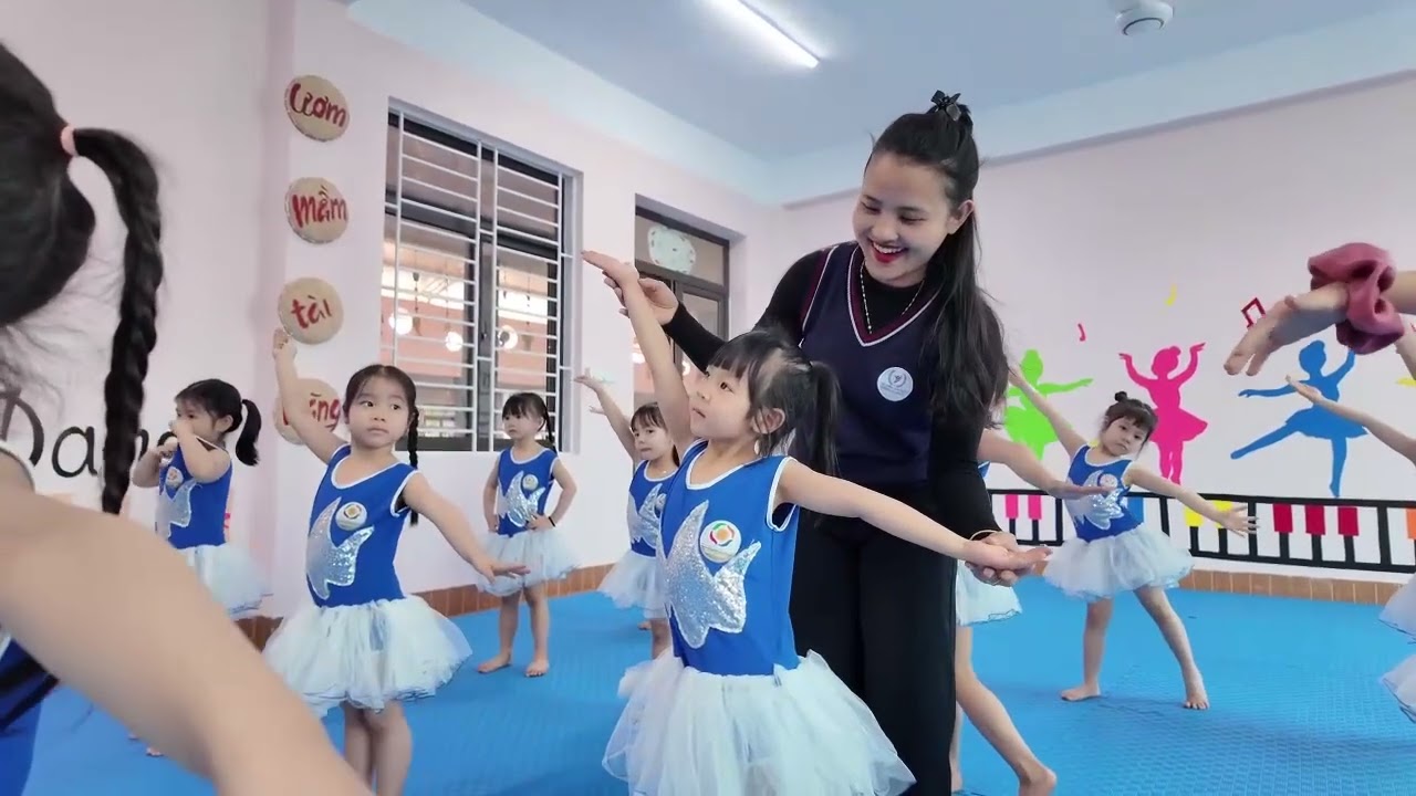 Giáo viên Mầm non - Những người gieo Mầm hạnh phúc