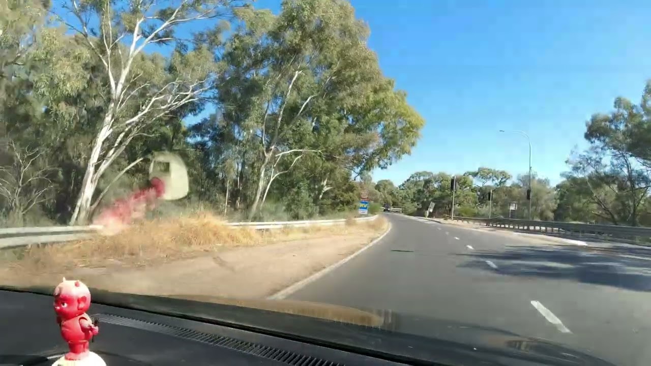 Renmark, South Australia - on the trail of the Breaker - roadtrippin'