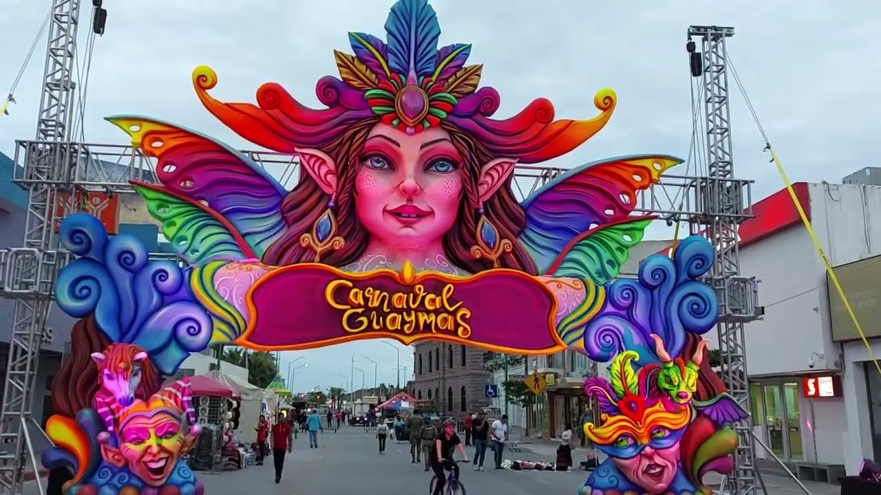 La Mascara mas Grande del Carnaval de Mexico Guaymas! & Su Amigo Rochon blogs 1nd (oficial video) HD