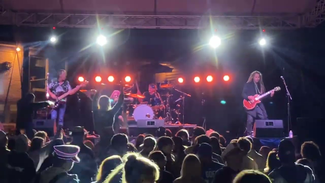 Rachelle Rae LIVE Sample Performance For Whom the Bell Tolls
