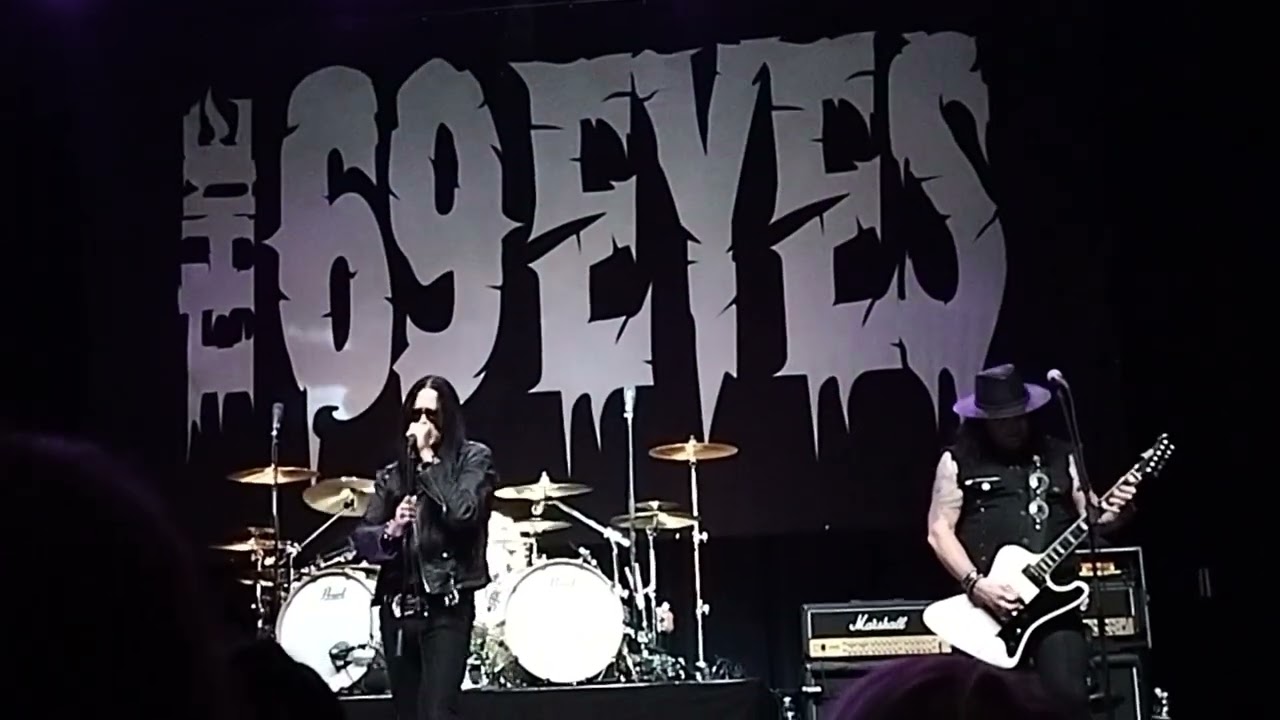 The 69 Eyes - Sleeping With Lions - Live at Monikkosali, Nurmijärvi, Finland 19.12.25