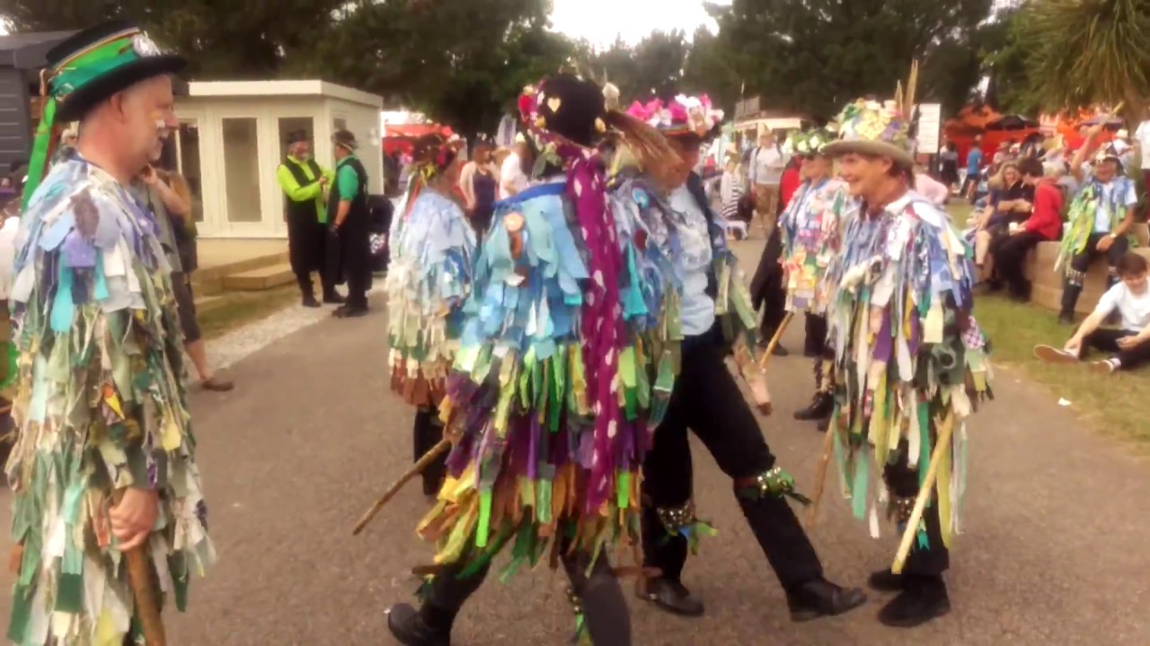 Ring of Bells, Dartmoor Border Morris 2018