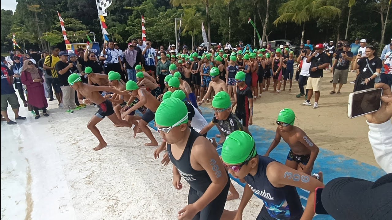 KEHEBOHAN OPEN AQUATHLON KATEGORI KIDS 7-12 TAHUN