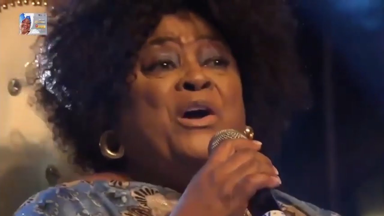 Tshala Muana et Aicha Koné à Abidjan