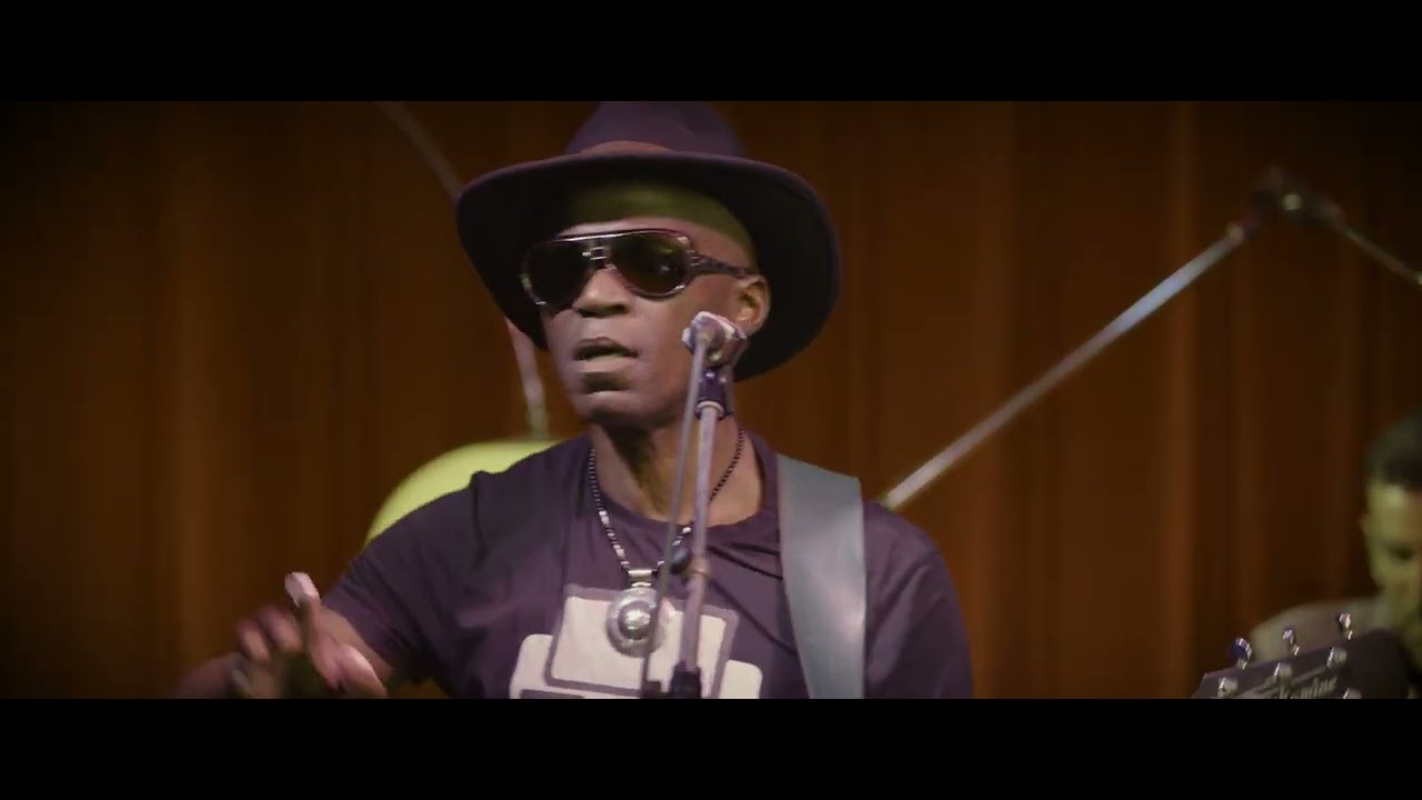 Open your heart to love  by ( Akwe_News_Band )
