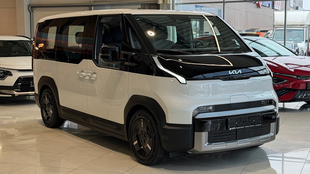 2026 Kia PV5 - Interior & Exterior Walkaround 4K
