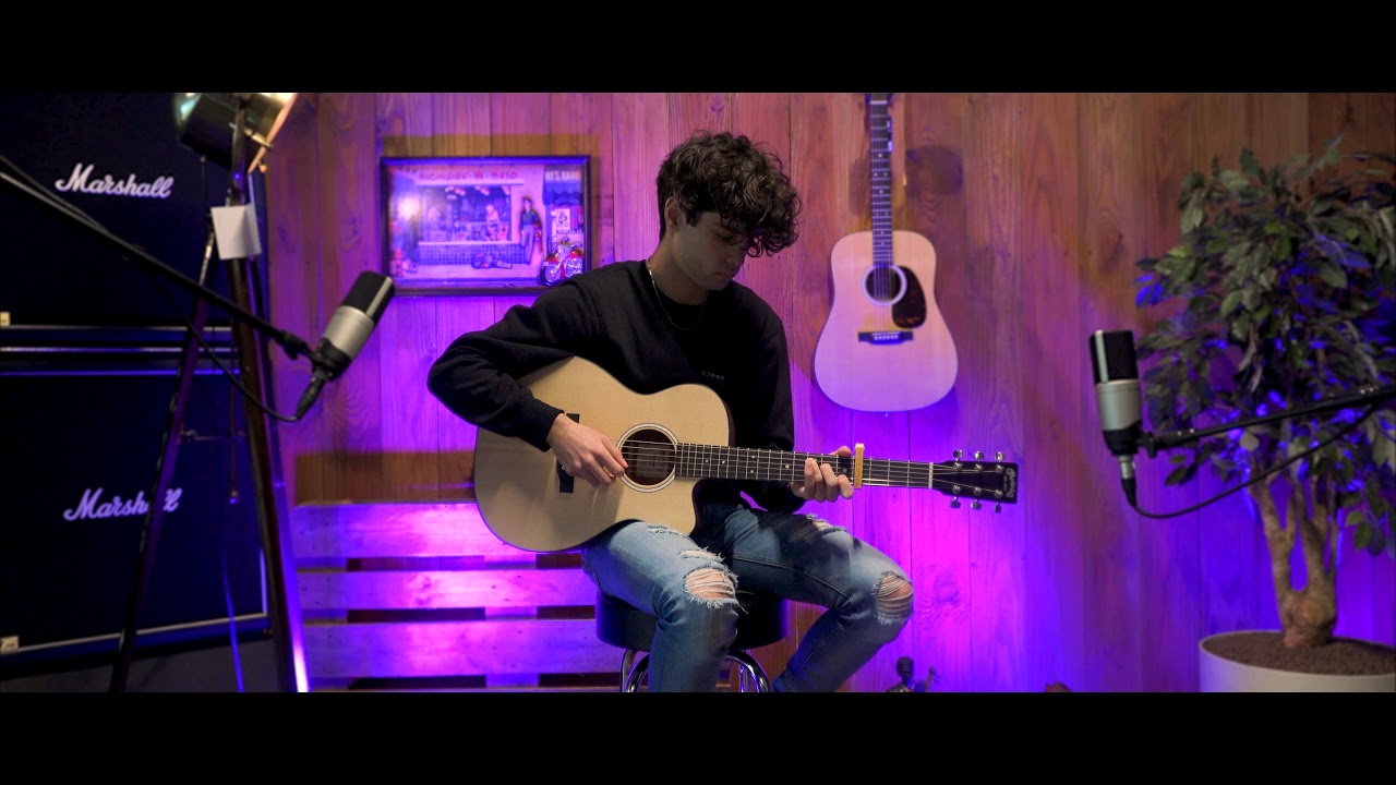 Martin 000CJR-10E Junior DEMO | Muziekhuis Souman