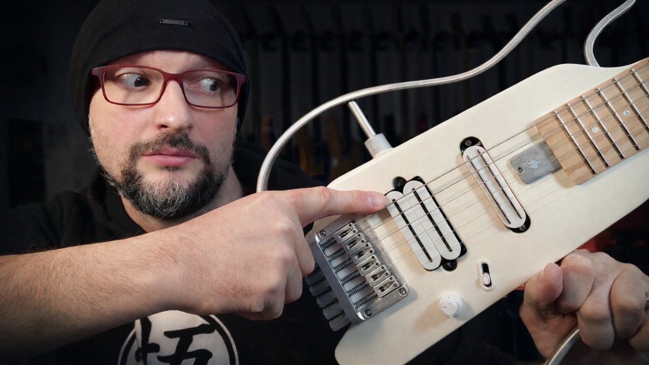 Cette guitare à 300 euros sonnait FAIBLE... Jusqu'à ça.