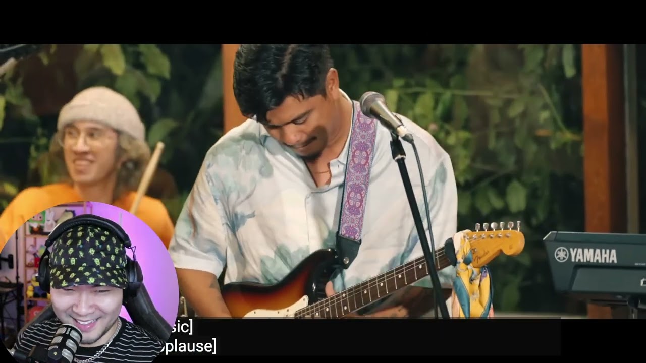 One of the GROOVIEST Filipino bands I've ever heard - Sunkissed Lola - 'White Toyota' live