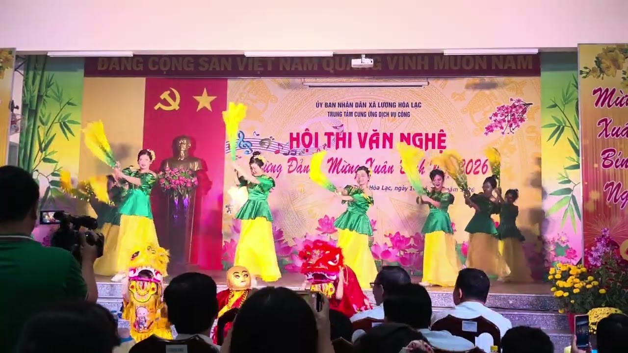 Hương sắc mùa xuân - Trường Mầm non Phú Kiết
