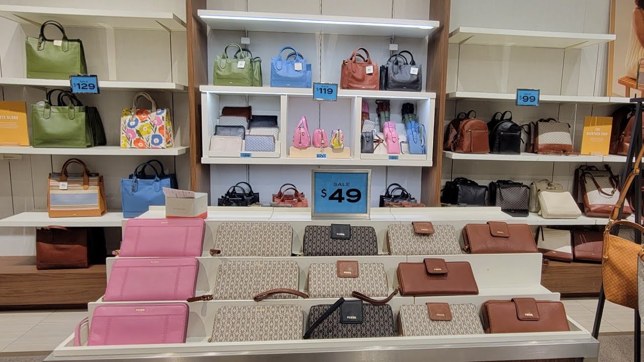 🇨🇦FOSSIL OUTLET~ 👜BAGS & ⌚️WATCHES 70% 😲DISCOUNT//⚘️LET'S BROWSE‼️👍👌