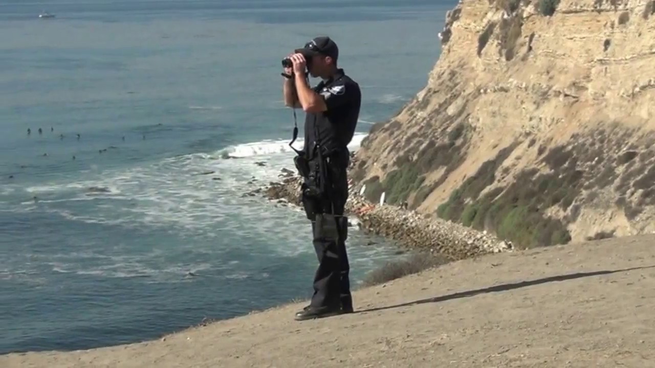 Lunada Bay Surf. Sniveling Kooks take over Lunada Bay and it turns into a circus.