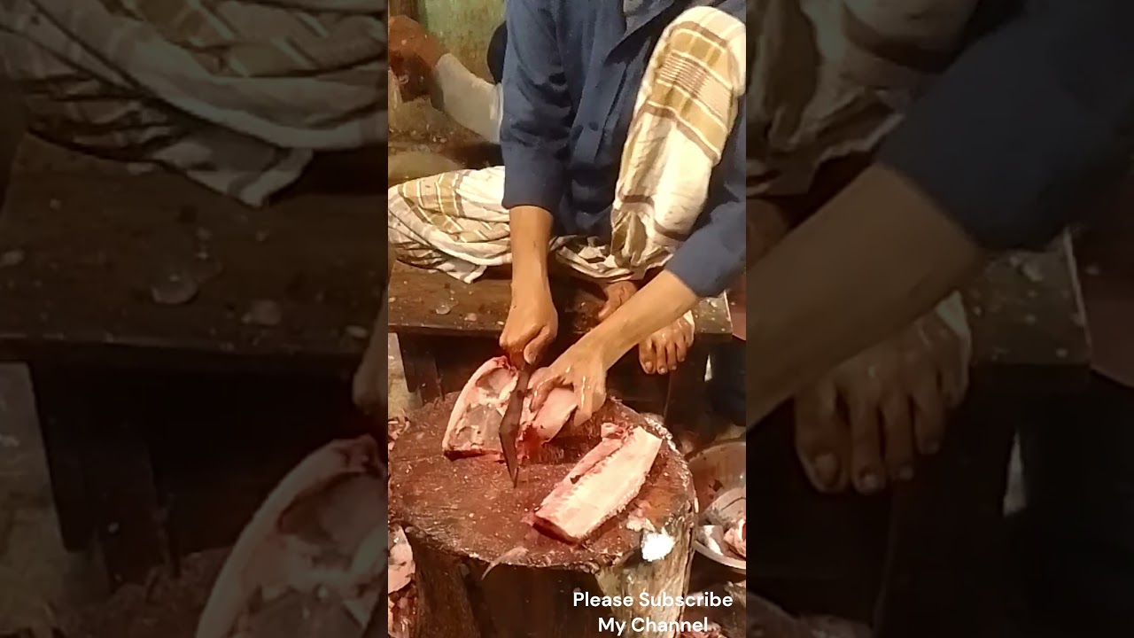 Giant Rui Fish Cutting Skills Live In Fish Market  Amazing Cutting Skills In Bangladesh