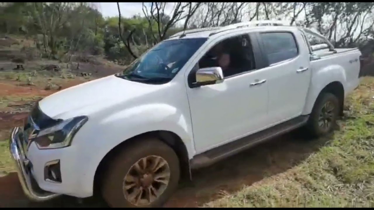 1st 4x4 Track in the Isuzu @ Hobby Park
