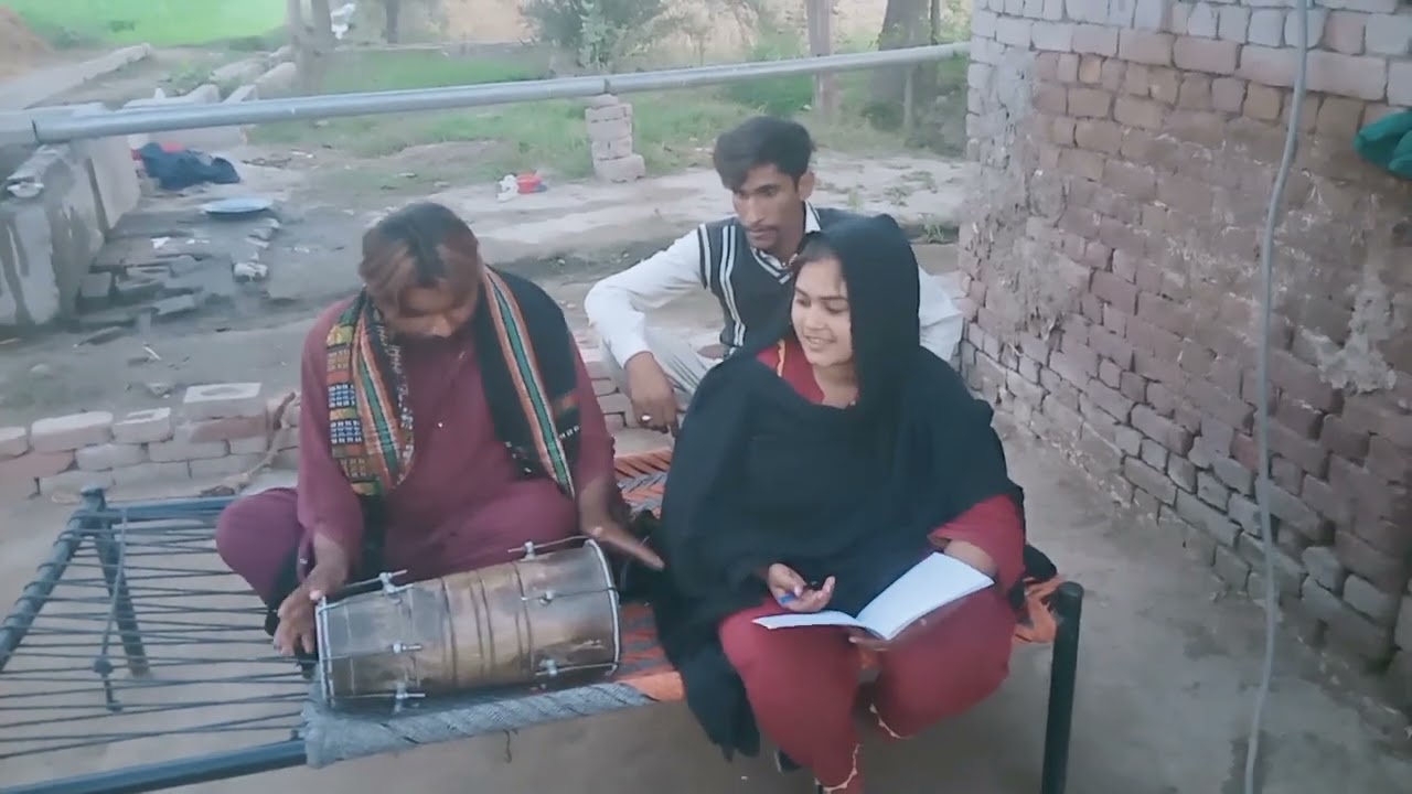 Singer madam Shaheen And singer loode khan#sajjad music and poetry #punjabi geet#