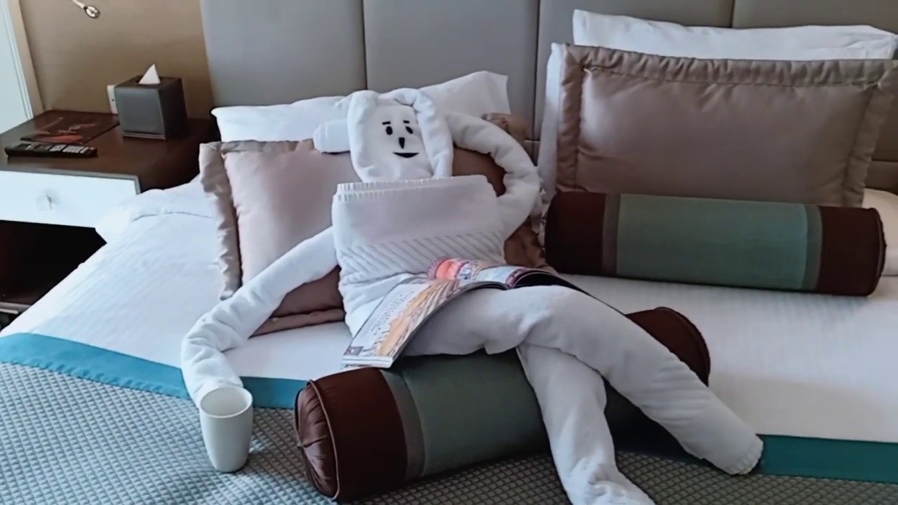 Towel art