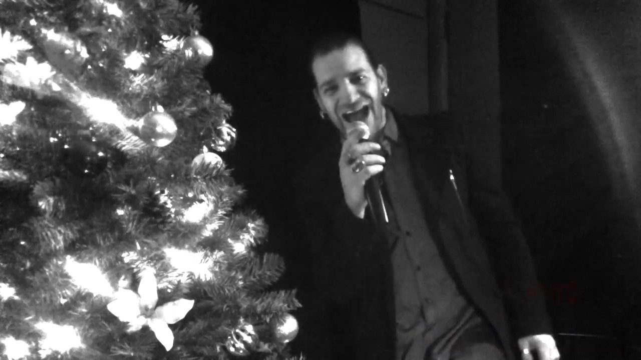Fabio Vox - Christmas (Baby Please Come Home)