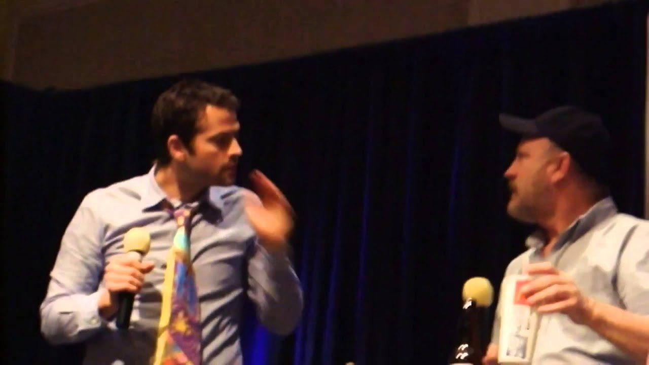 Jim Beaver and Misha Collins Panel at Chicago Con Full length!