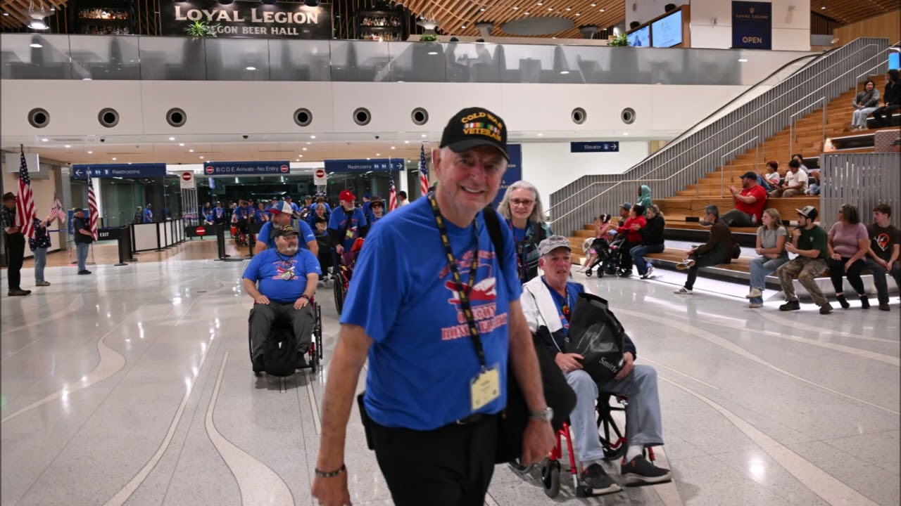 Ride Along with Q #388 - SW Oregon Honor Flight Return to PDX 09/28/25 - Photos by Q Madp
