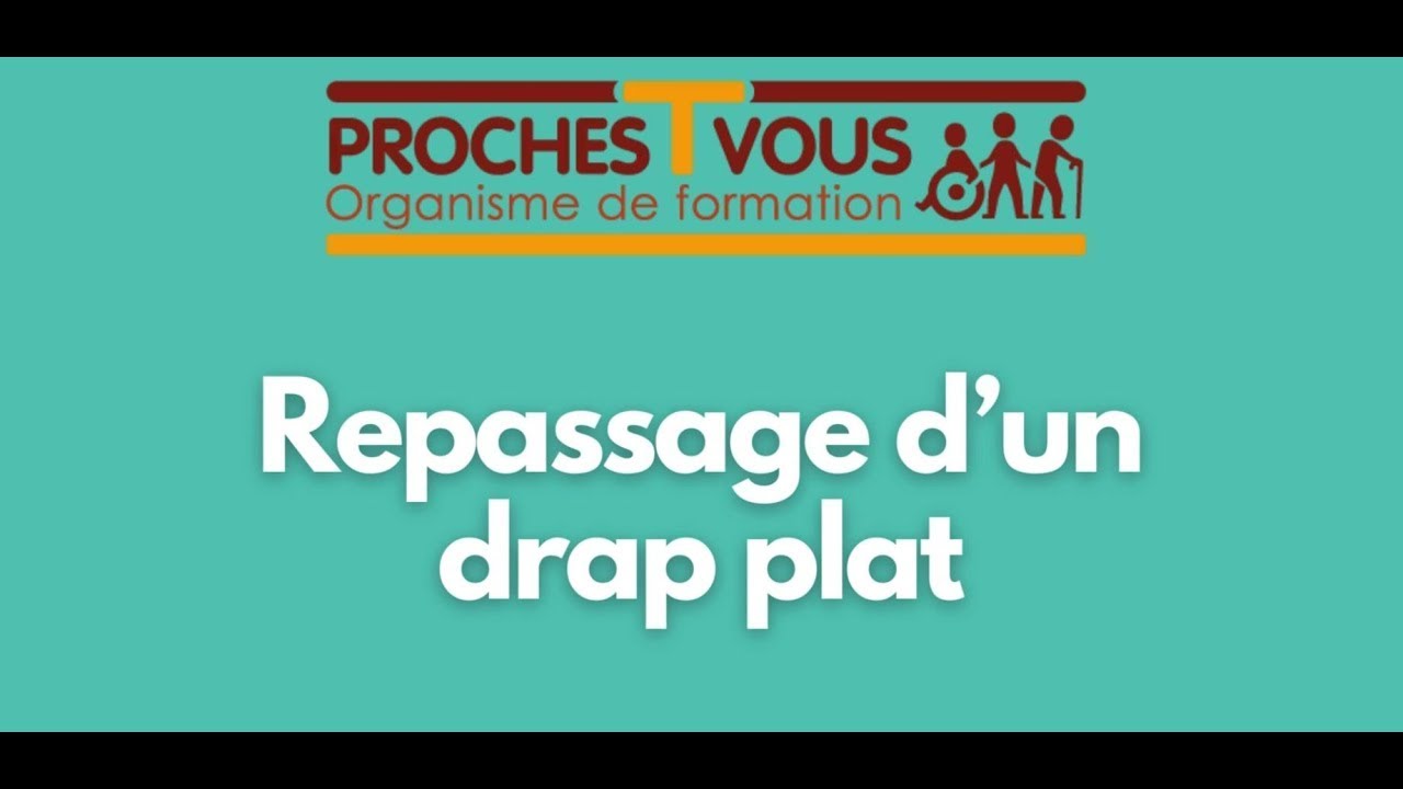 Repassage et pliage d'un drap plat