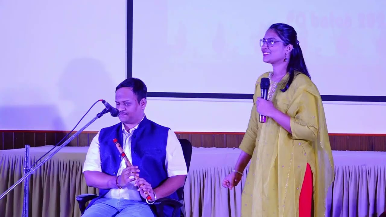 PLAYING, SINGING AND WHAT NOT,...... #banker #bankerslife #cibm
