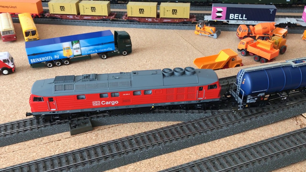 ESU BR 232 303-8 Ludmilla Teil 2 H0 und Märklin Containertragwagen 47800 47801 47803