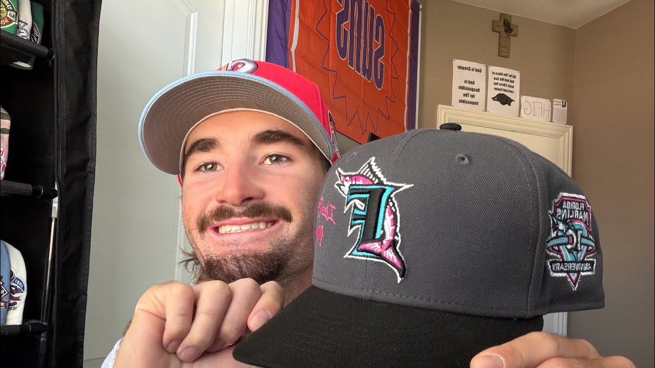 SUCH A GOOD HAT! | Fitted Hat Unboxing From Capsule Hats