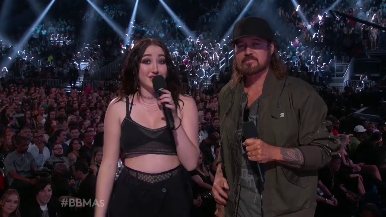 Noah Cyrus and Billy Ray Cyrus Introduce Miley Cyrus Performance - BBMA 2017