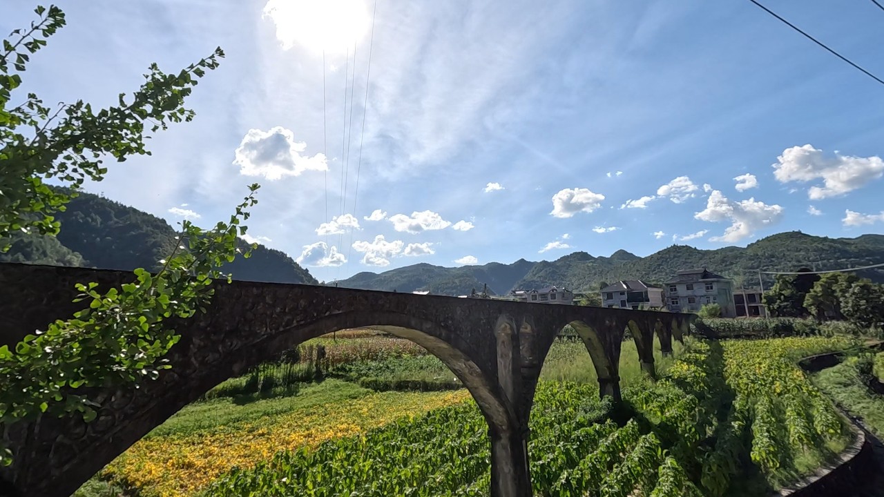 Cycling China. Longshan County. 08.2025