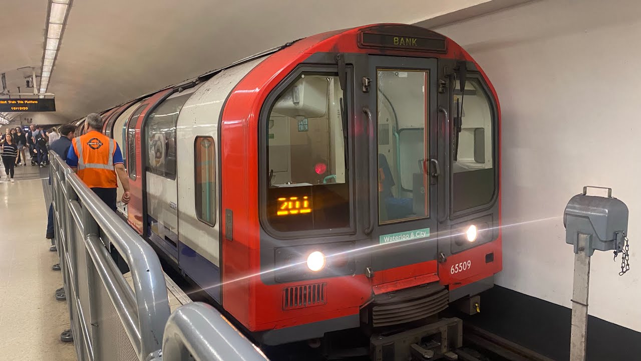 London Underground Waterloo & City Line Class 482 / 1992 Stock Journey From Bank to Waterloo
