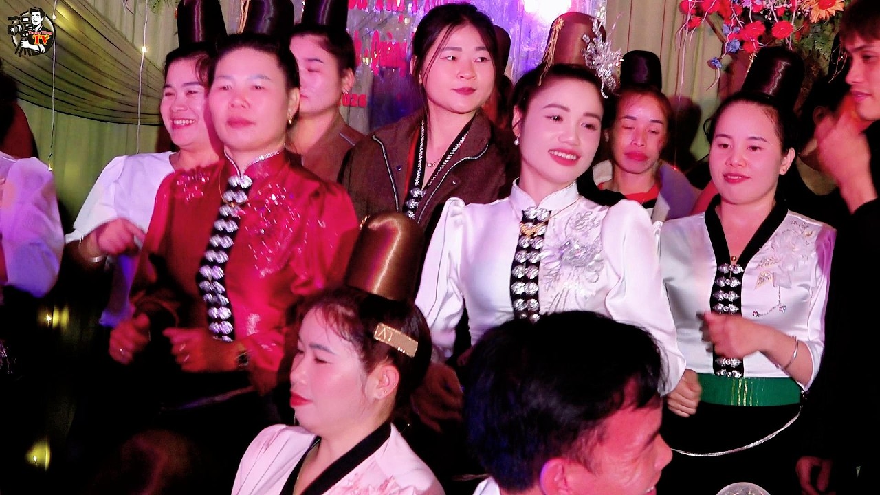 LỄ MỪNG TÂN GIA GIA CHỦ BÌNH NHƯƠNG BẢN SÒNG YÊN HƯNG