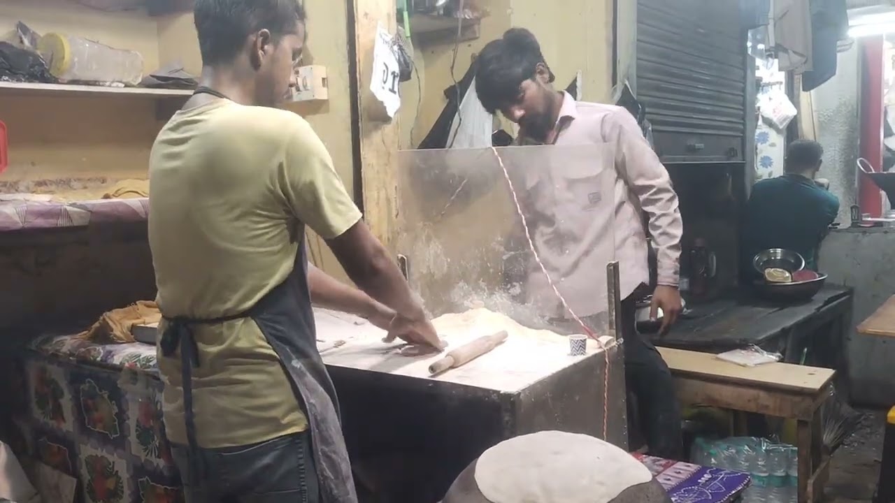 😋#vlog Waw Rumali roti  
