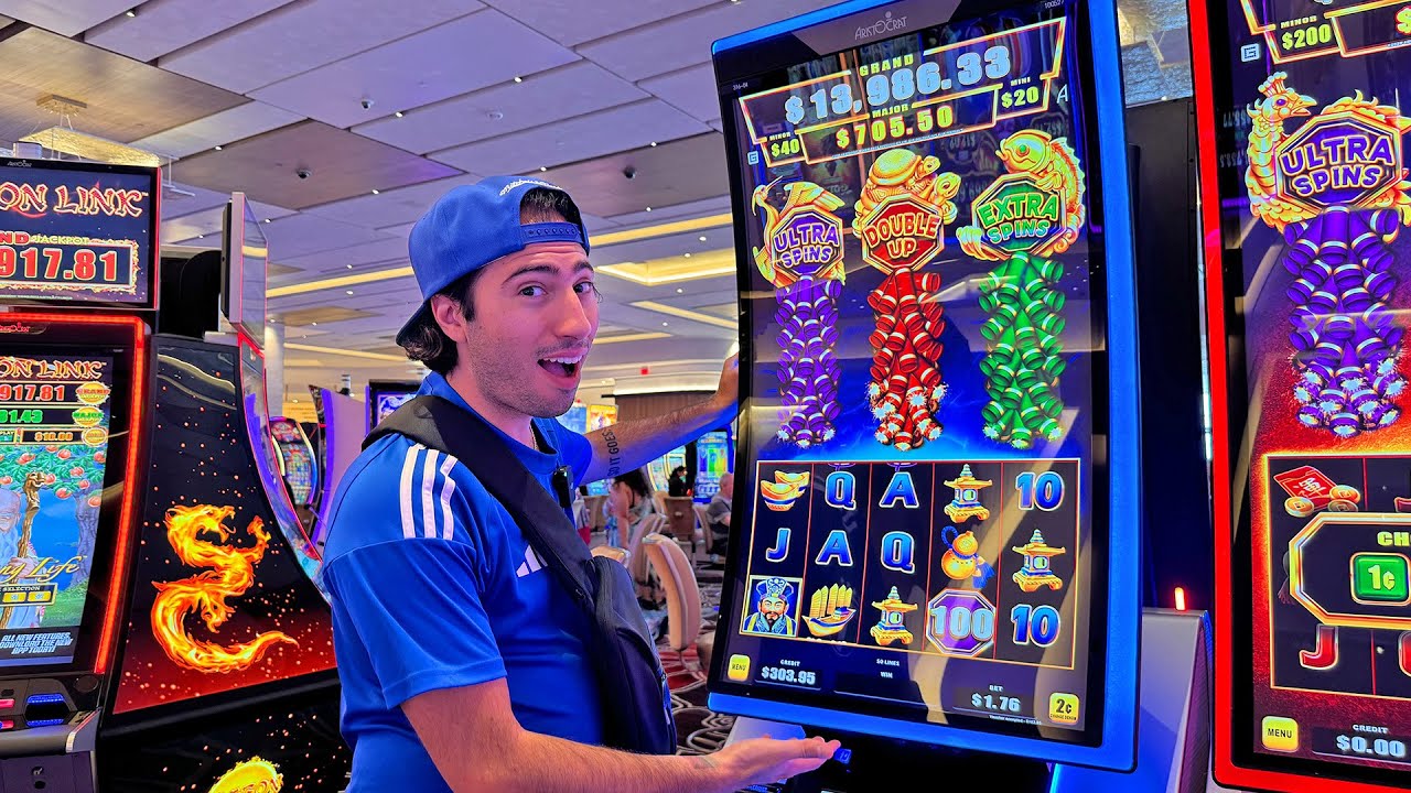 Passionate Slot Player Shows Off Amazing Slot Game!
