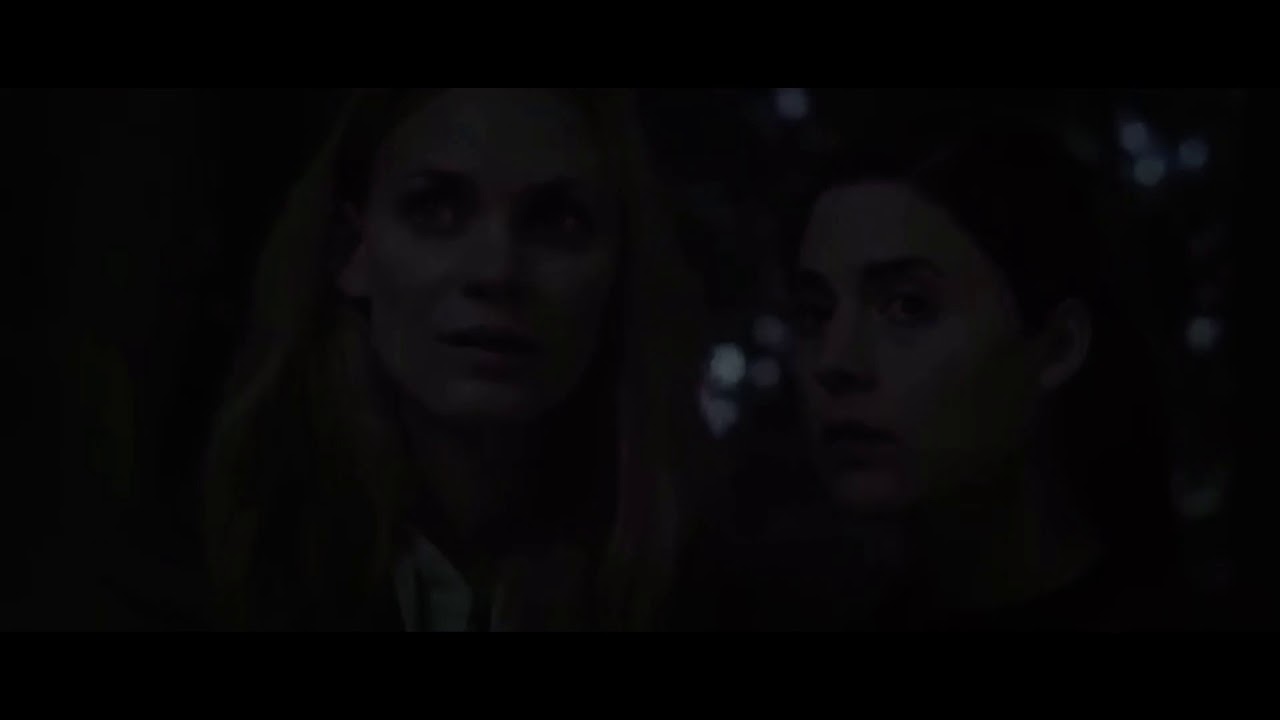 Kiss me movie - first kiss