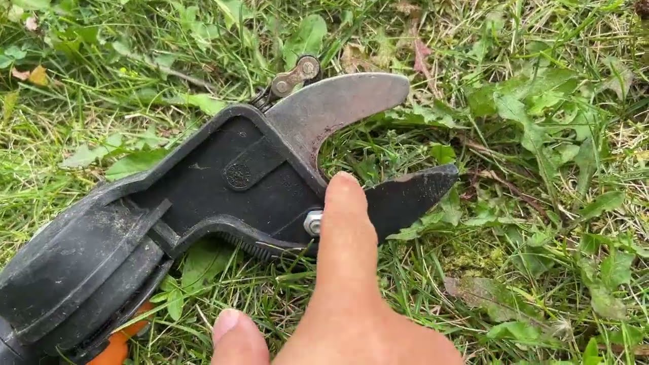 长杆剪树枝工具 - FISKARS Tree Pruner