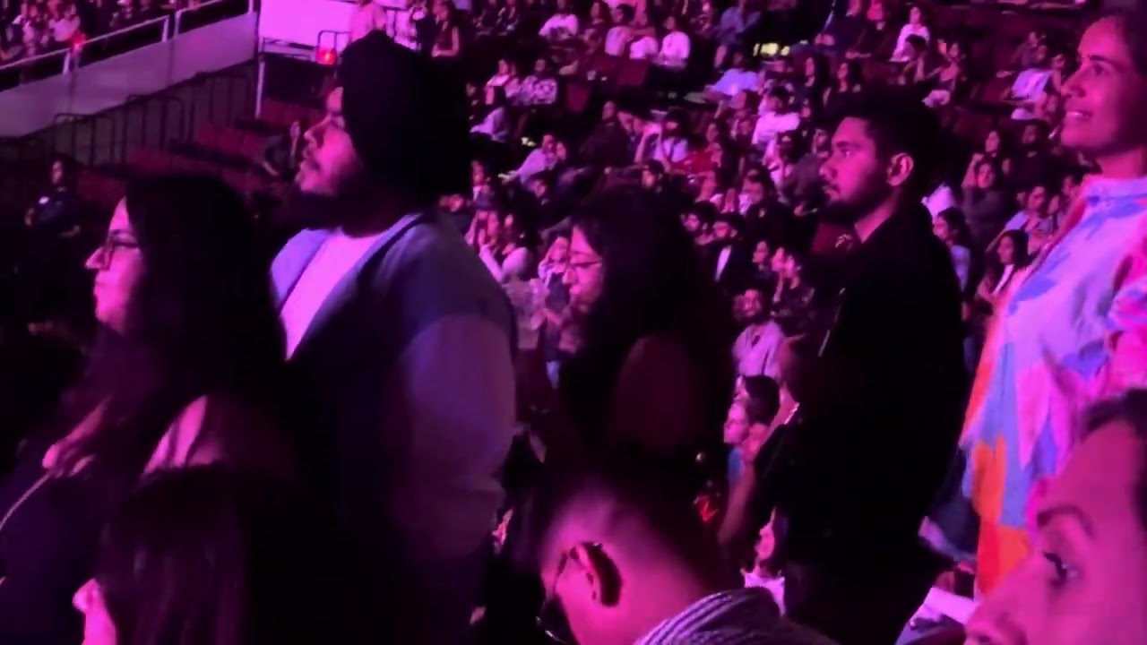 Atif Aslam new fusion music of old songs. Vancouver Canada 🇨🇦 concert! #music #canada #atifaslam 