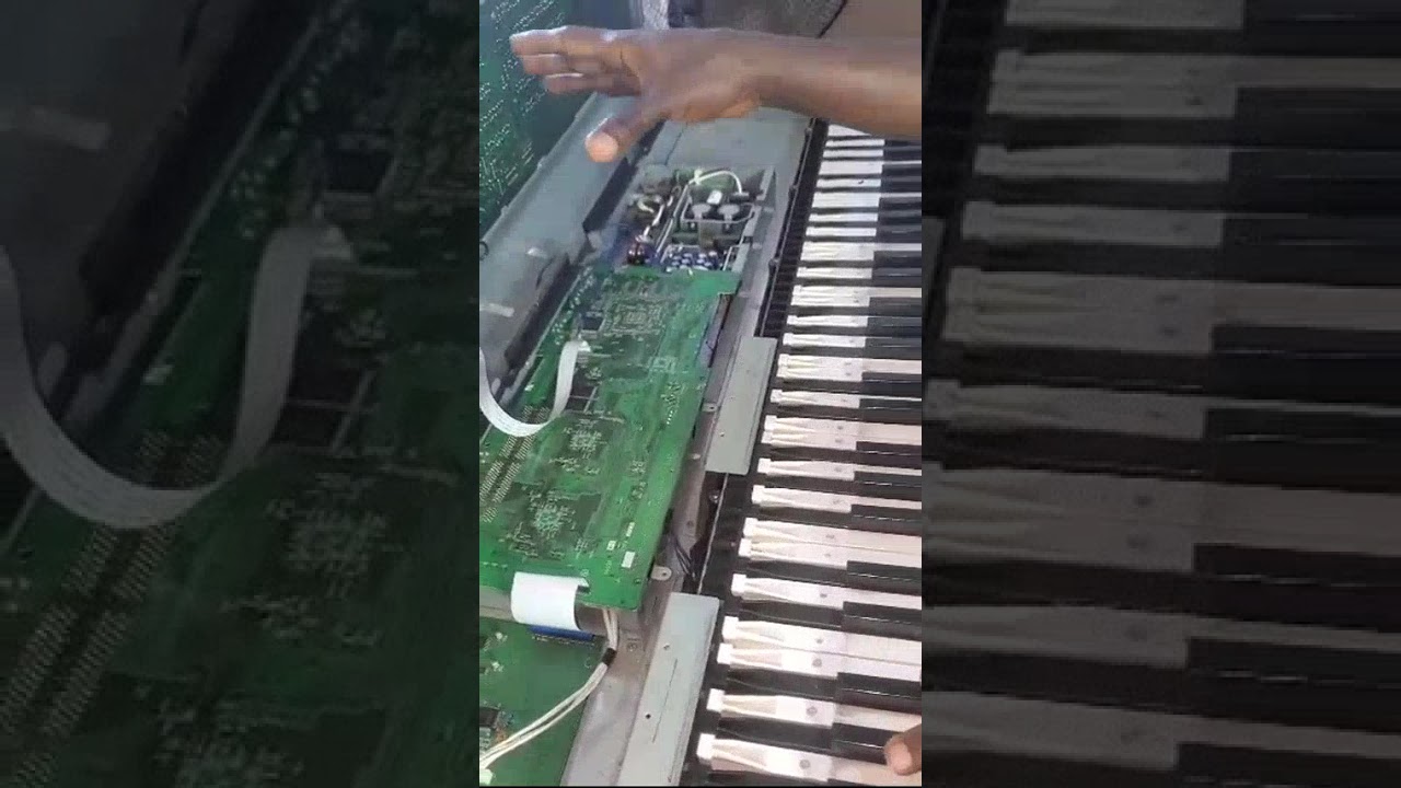 YAMAHA MOTIF XF8 SUCCESSFULLY REPAIRED. 07034481622 or 2348134025174