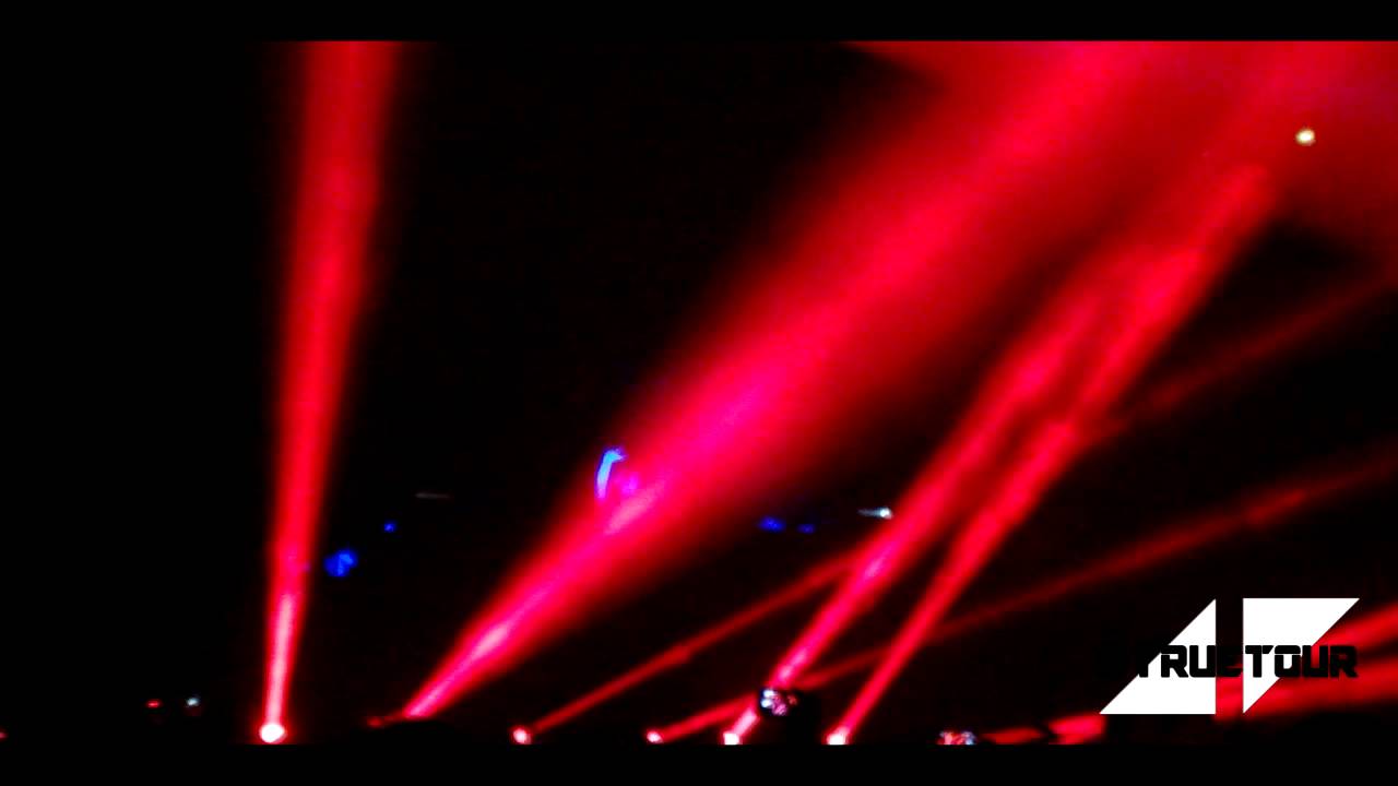Avicii - Live @ Paris, Bercy | 2014 (Best Moment) [HD]