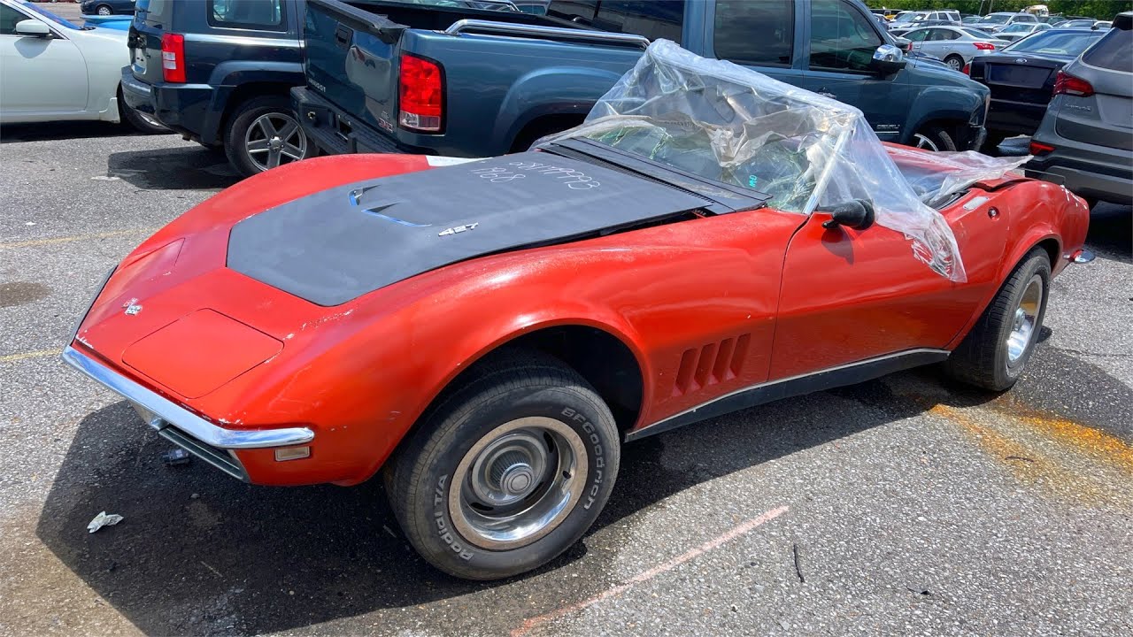 IAA New Orleans, LA Walk Around 1968 Corvette 427 + Bullet Hole Audi!! 7-6-21