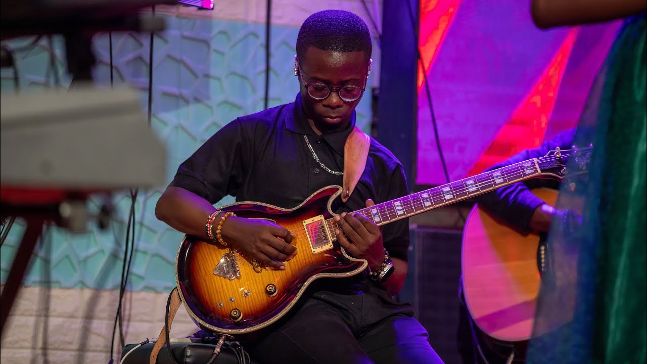 PAPA WEMBA_PERTINENCE NA NGAI GUITAR COVER (RUMBA LOVER)