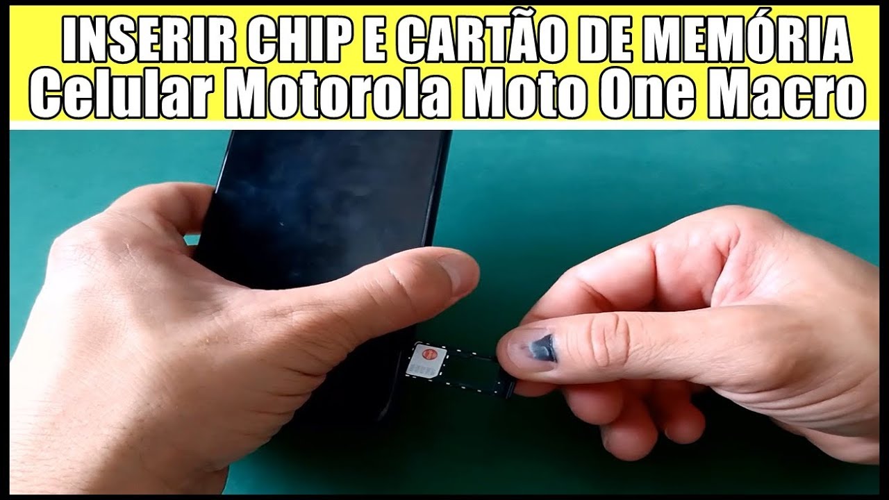 Como Colocar Chip e Cartão de Memória no Celular Motorola Moto One Macro