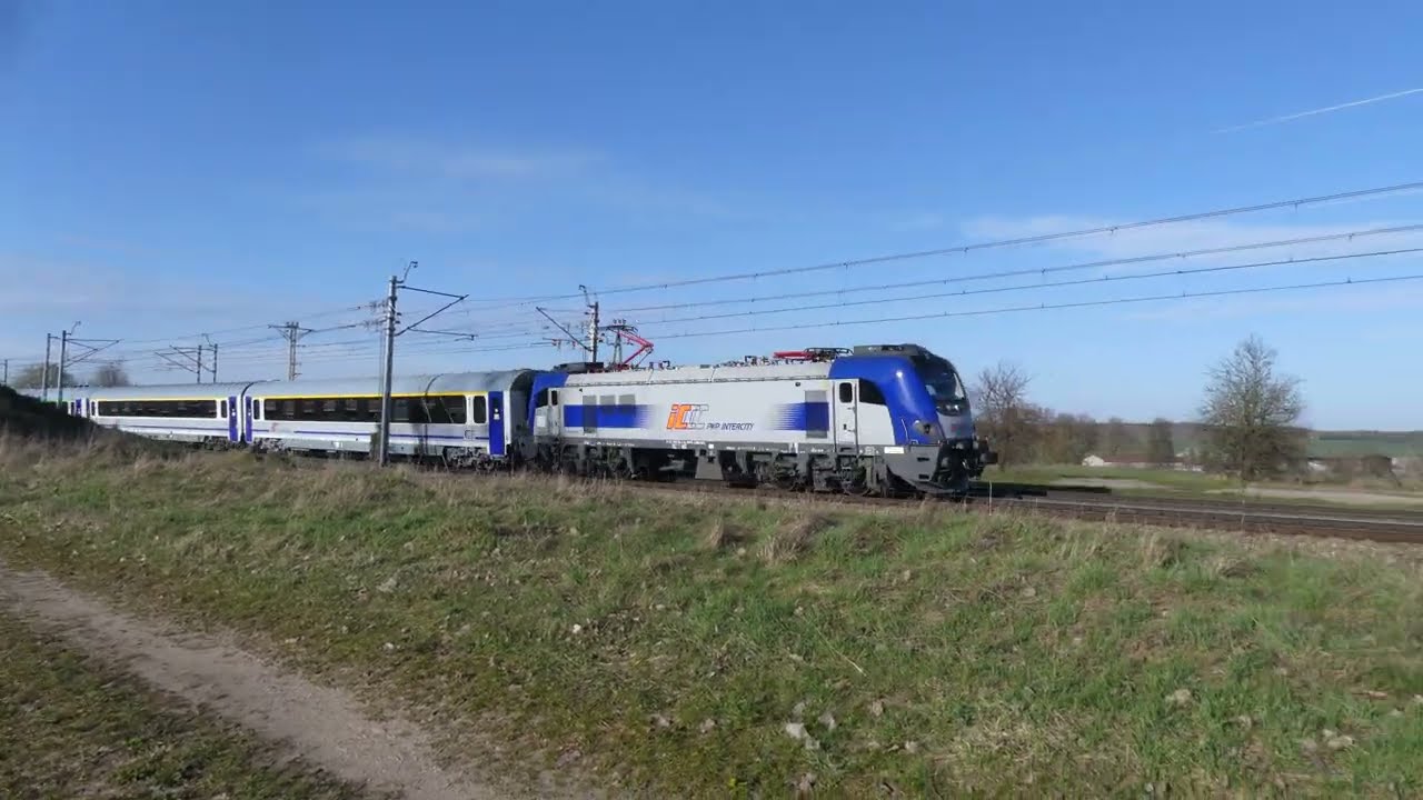 EU160-033 z IC Pobrzeże do Łodzi