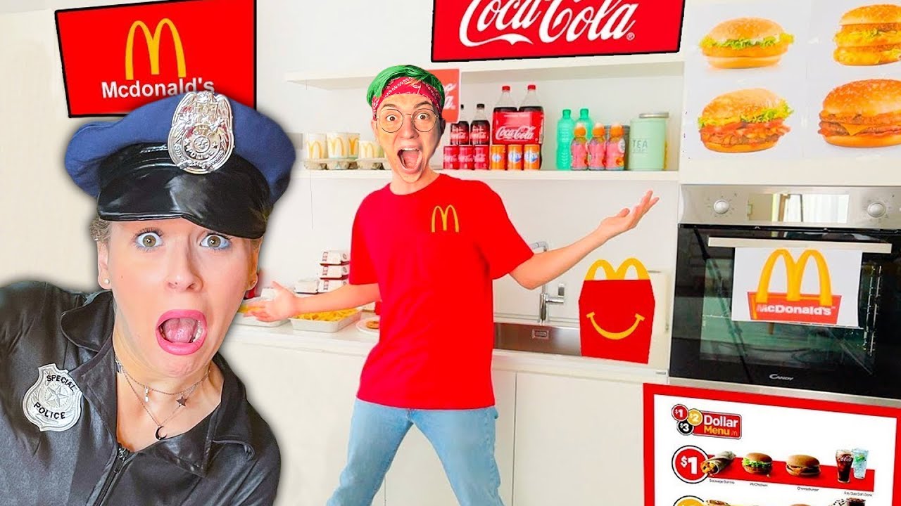 APRIAMO UN McDonald IN CASA PER 24 ORE!🍔🍟